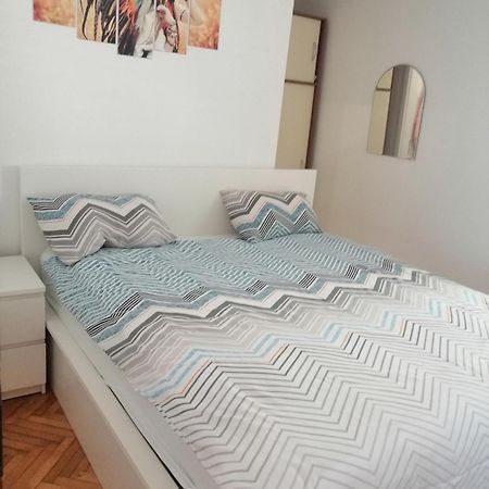 Apartman Ivo Lägenhet Baška Voda Rum bild