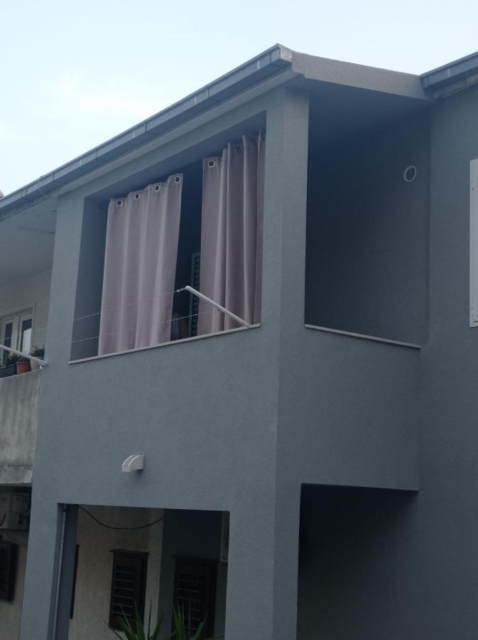 Apartman Ivo Lägenhet Baška Voda Exteriör bild