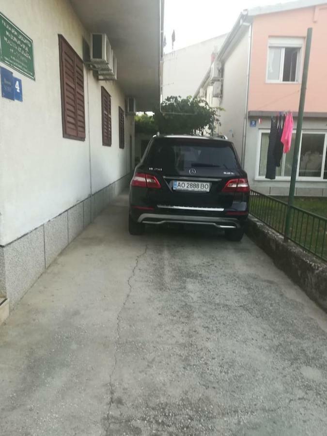 Apartman Ivo Lägenhet Baška Voda Exteriör bild